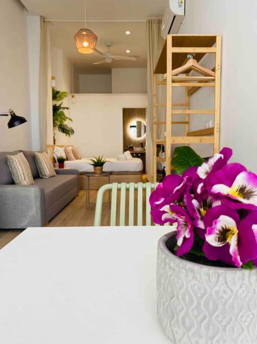 Nice & Cozy Flat Close The Beach Valencia Exterior photo